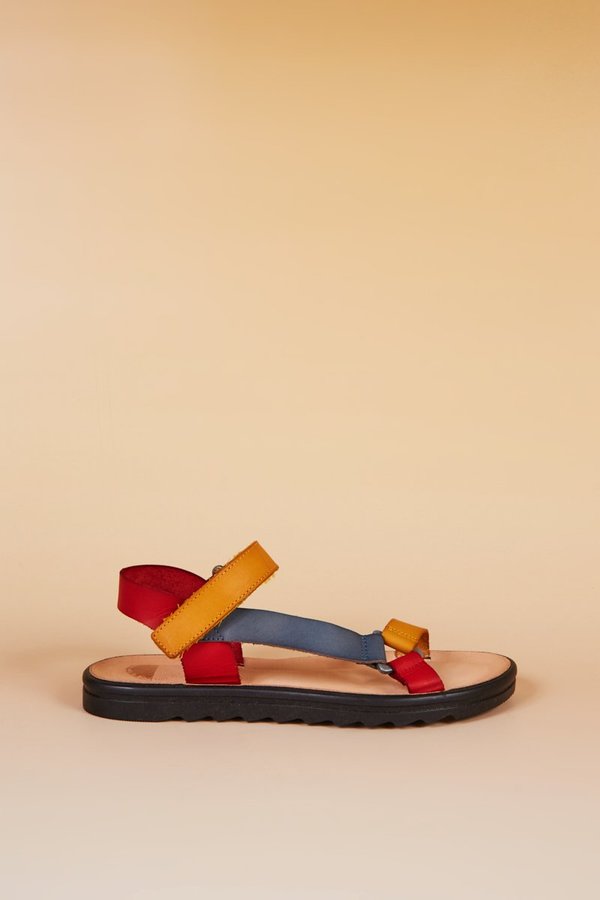 TIOOL TRANSFER Sandals - Red Combo TIOOL TRANSFER Sandals - Red Combo