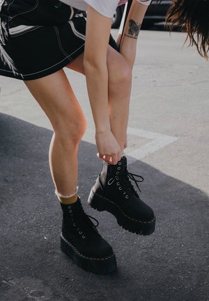 Dr. Martens Jadon Max X-Girl 8 Eye Boot - Black | Garmentory