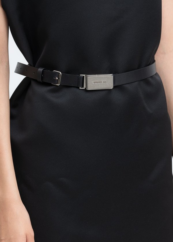 we11done Leather And Silver Logo Buckle Slim Belt - Black  display picture 2