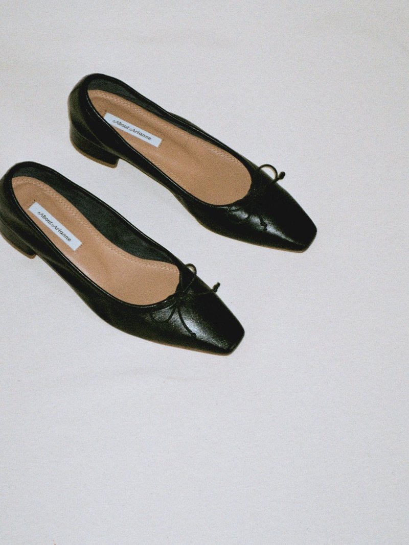 About Arianne Mina Pumps - Night About Arianne Mina Pumps - Night