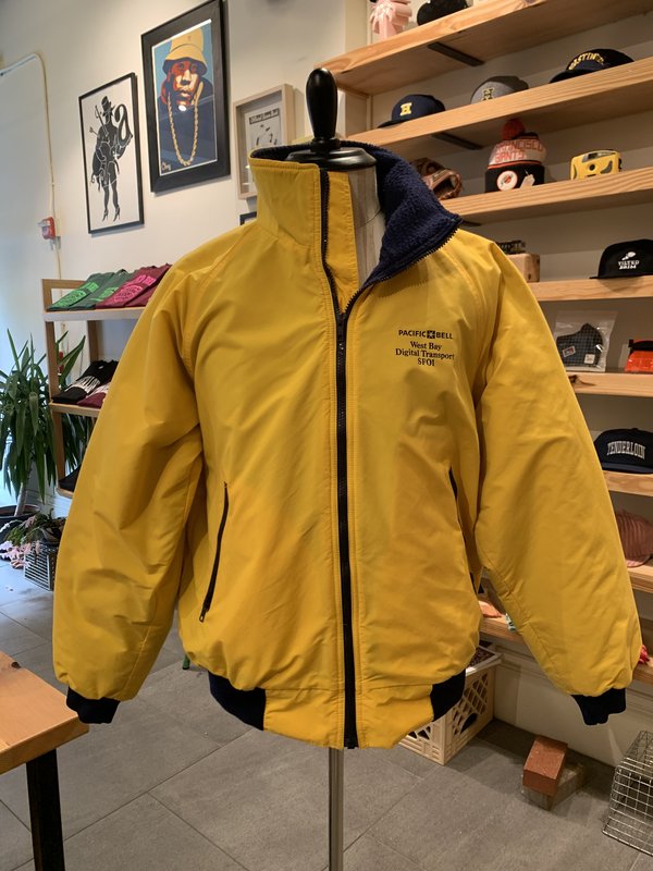 Vintage Tilted Brim Pac Bell Nylon / Fleece Jacket - yellow/blue Vintage Tilted Brim Pac Bell Nylon / Fleece Jacket - yellow/blue