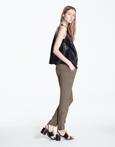 KAHLO BLACK LIZARD/CROC EMBOSSED LEATHER ZIP VEST KAHLO BLACK LIZARD/CROC EMBOSSED LEATHER ZIP VEST