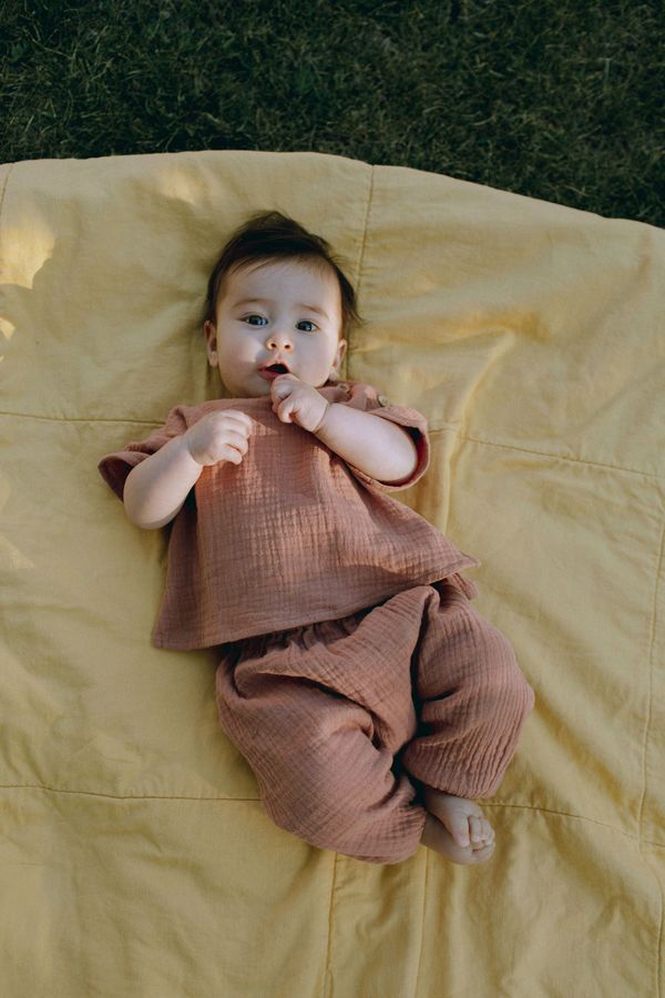 kids Petits Vilains Ami Woven Tee - Earth kids Petits Vilains Ami Woven Tee - Earth
