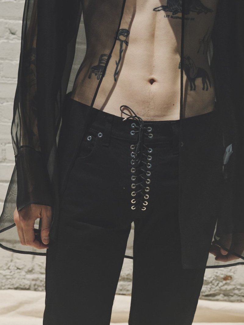 【関税込み】Ludovic de Saint Sernin ジーンズ LUDOVIC DE SAINT SERNIN Lace Up Jean - black | Garmentory
