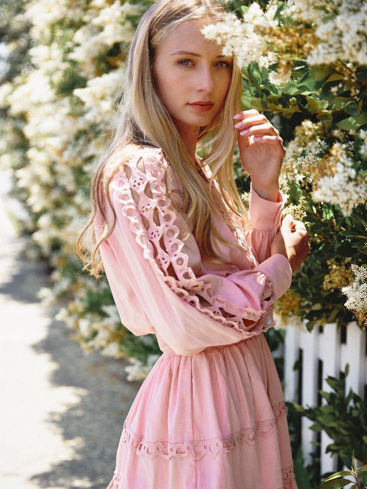 Endless Rose Lace Trim Detail Dress - Pink Endless Rose Lace Trim Detail Dress - Pink