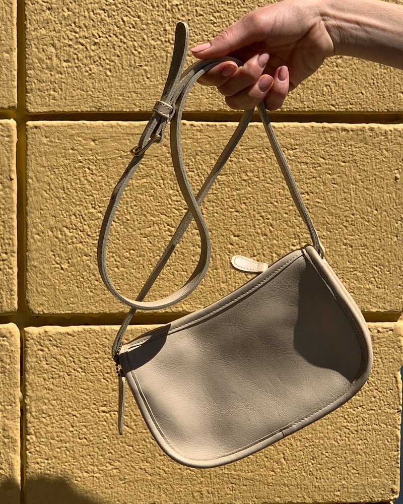 coach crossbody bag cream color