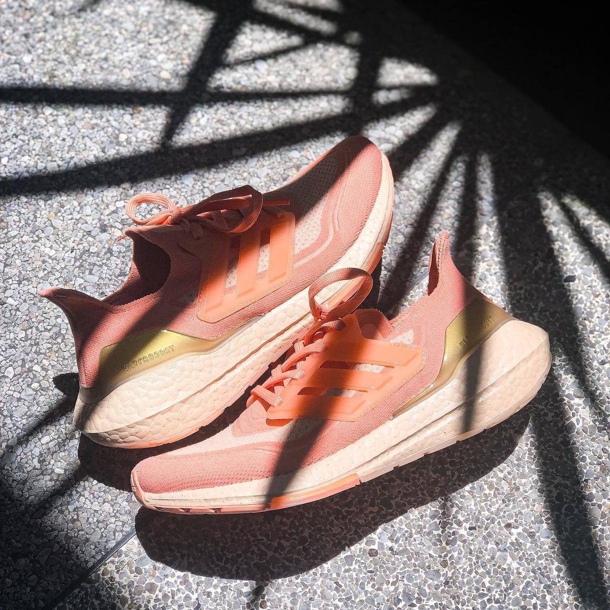 adidas Ultraboost 21 Ambient Women FY3953 SNEAKERS - Blush