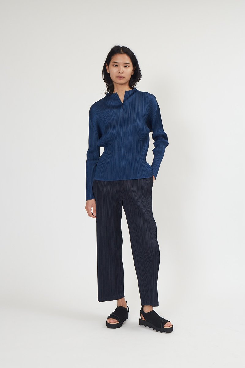 Issey Miyake Pleats Please Monthly Colors Top - Navy Blue | Garmentory