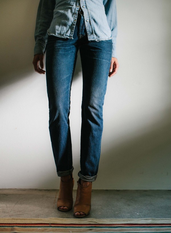 Jean Femme Imogene + Willie James Bleu Foncé Taille 26 - Neuf Avec étiquettes, Coupe Droite, Longueur 29.5"