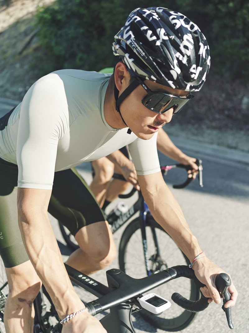ウェア Universal Colours Mono LS Jersey Universal Colours Mono Men's Long Sleeve Jersey | Universal