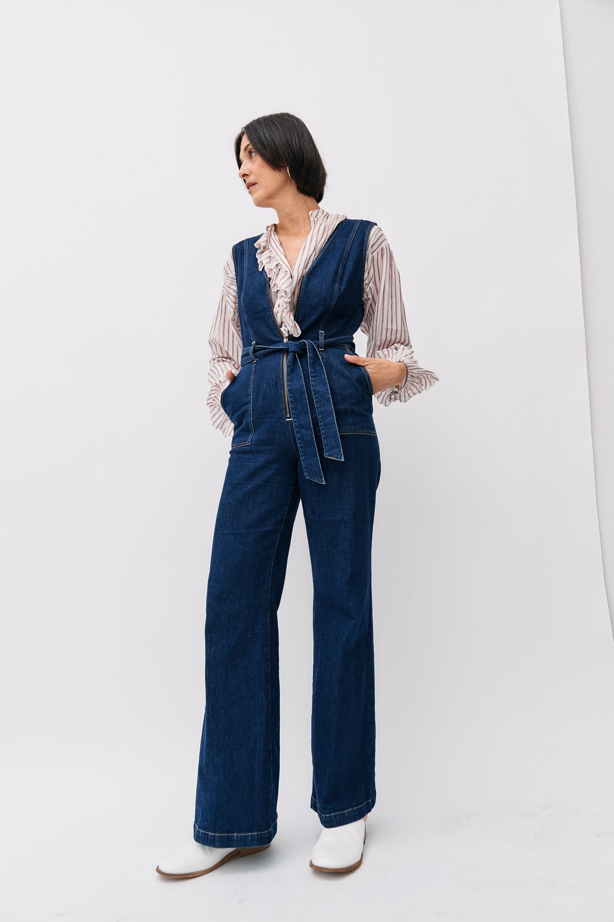 [Pre-Loved] Alice + Olivia Zip Front Jumpsuit - Denim - Image 5 of 7