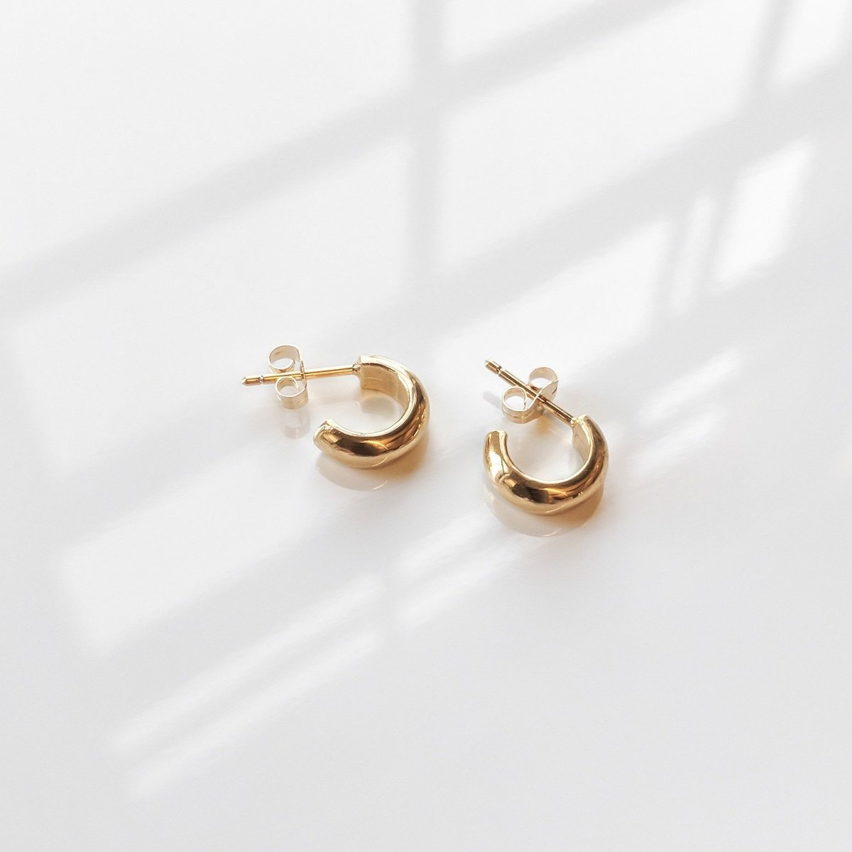 Thatch Vince Hoop Earrings - 14k Gold - Image 2 of 2