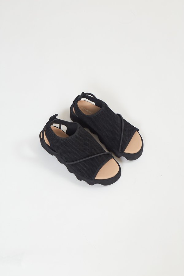 Issey Miyake x United Nude Bind Platform Sandals - Black | Garmentory