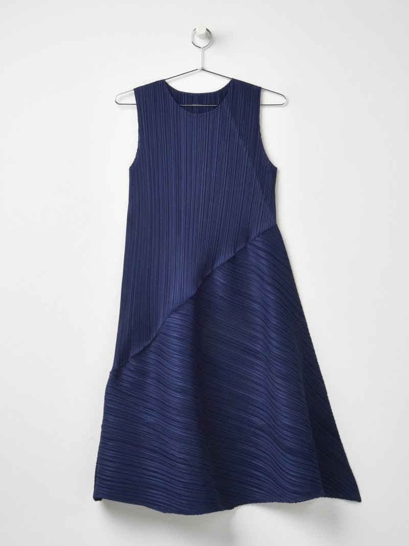 Pleats Please by Issey Miyake Calla Dress - Navy | Garmentory 