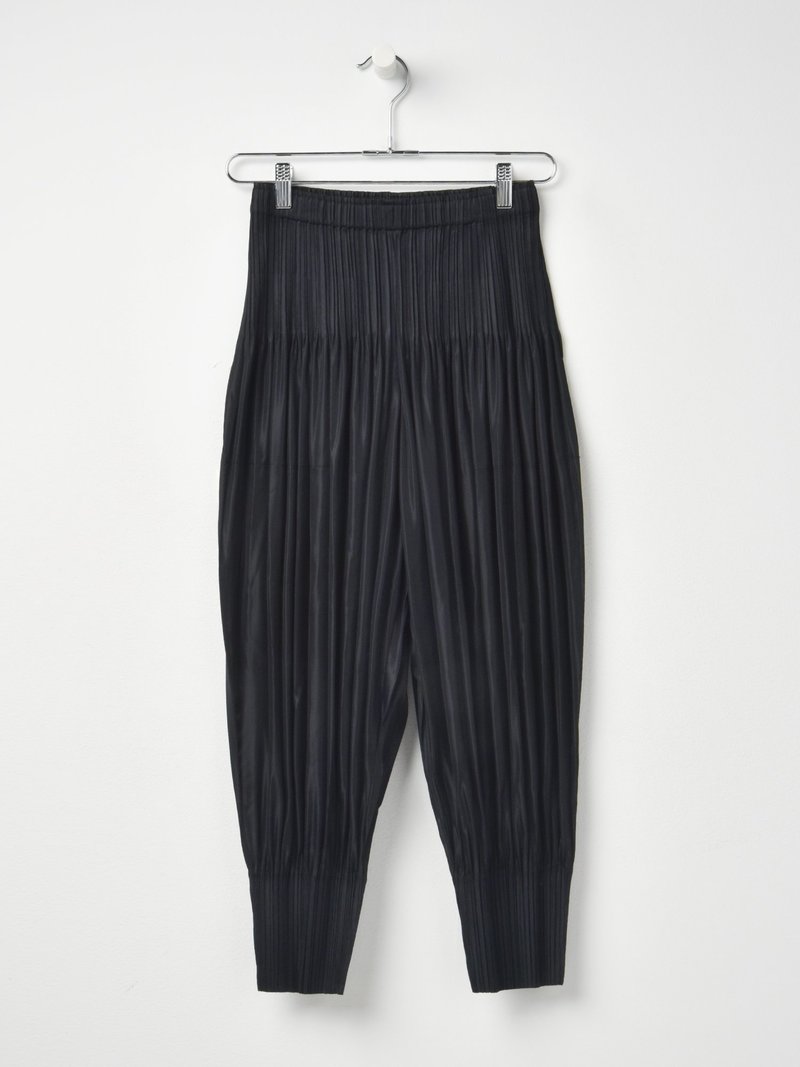 Pleats Please By Issey Miyake Fluffy Basics Pants - Black | Garmentory