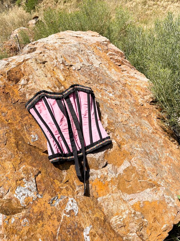 Vintage & Pre-loved LICORICE CORSET - PINK