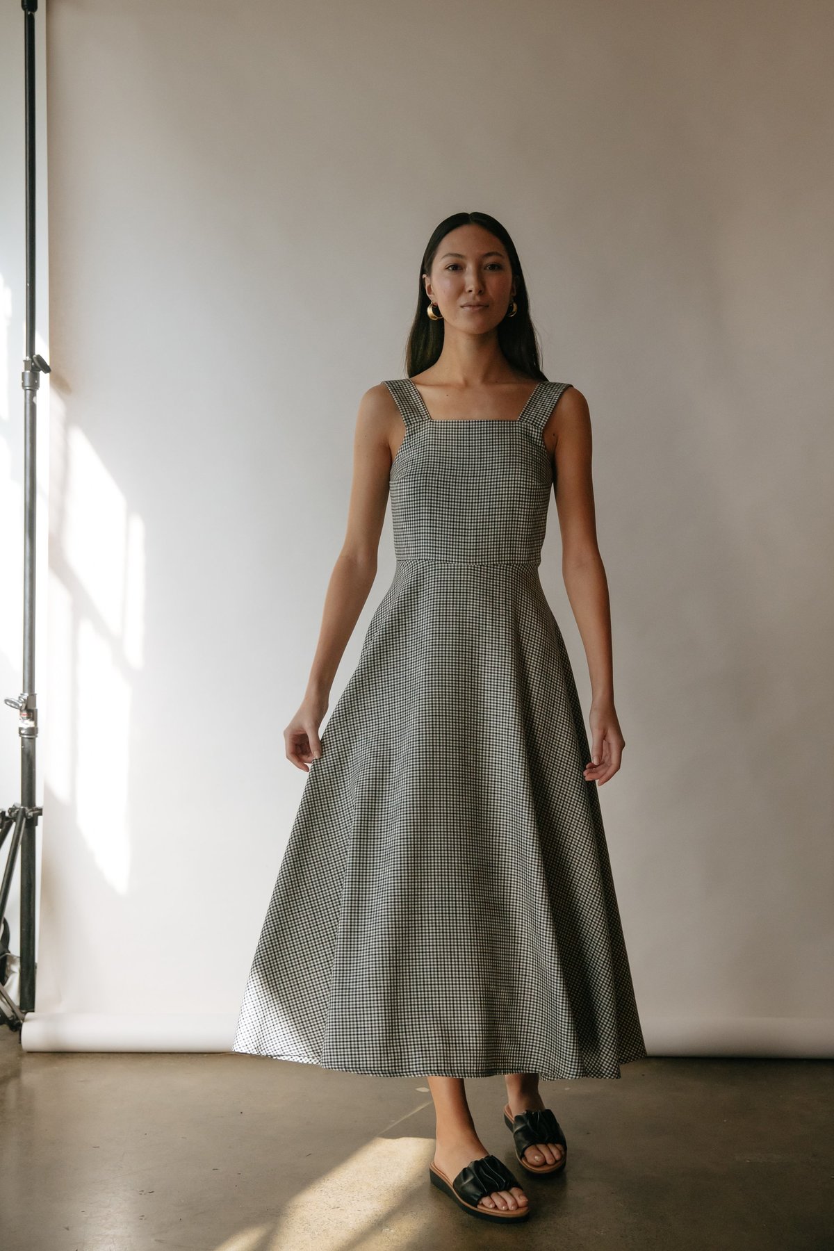 Mina Kind Dress - Black - Image 4 of 8