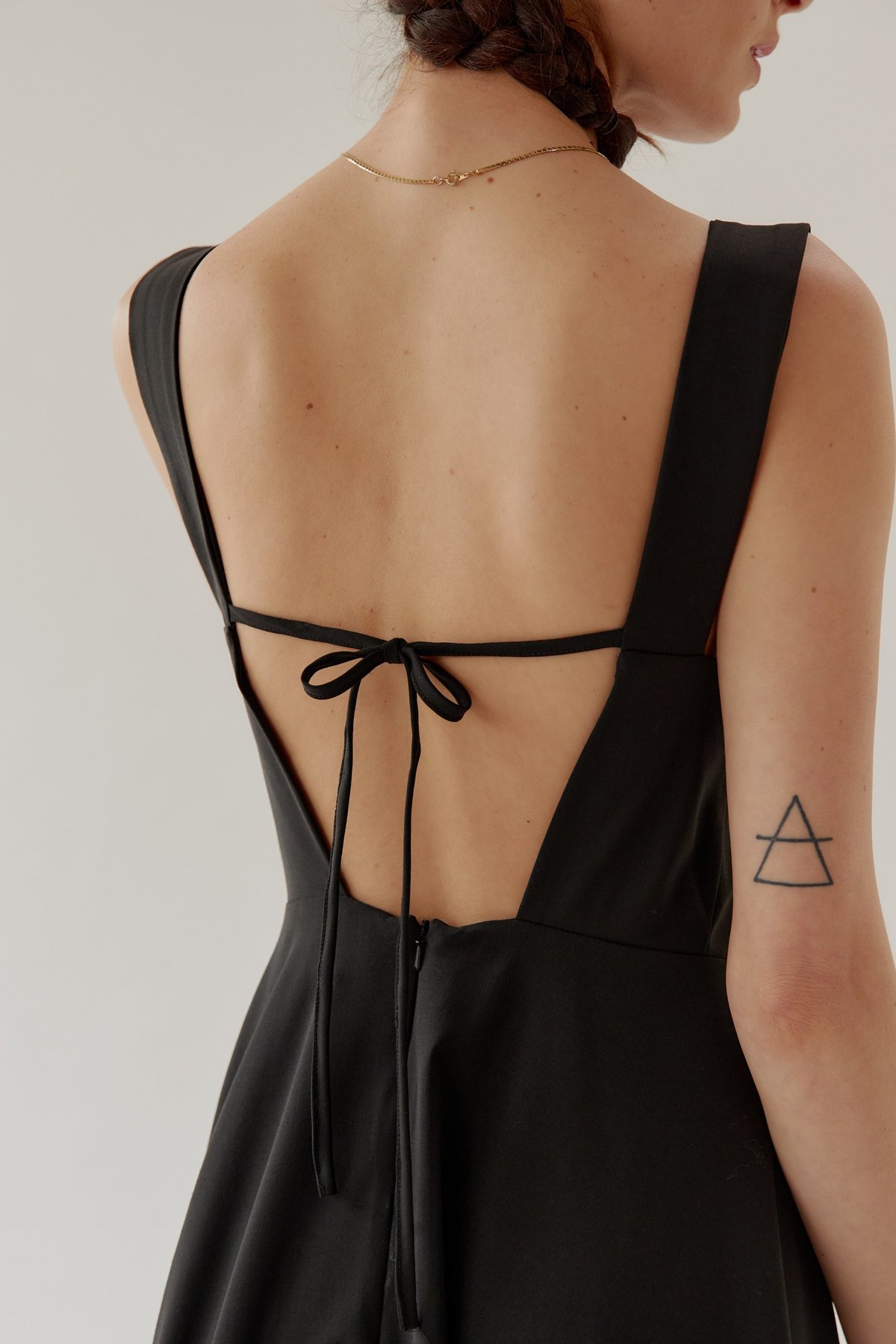 Mina Kind Dress - Black - Image 5 of 8