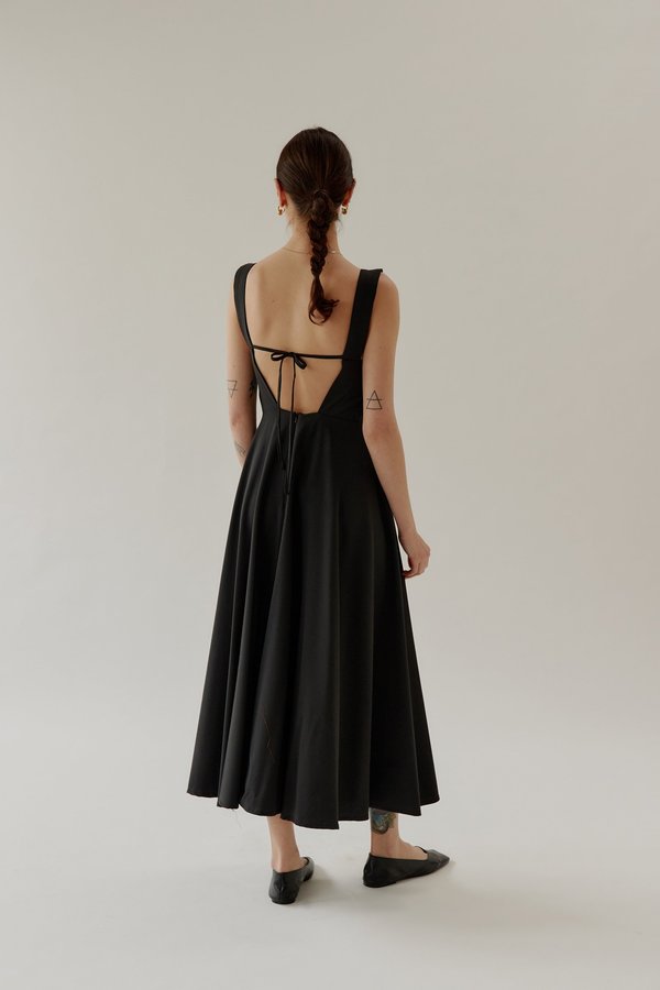 Mina Kind Dress - Black