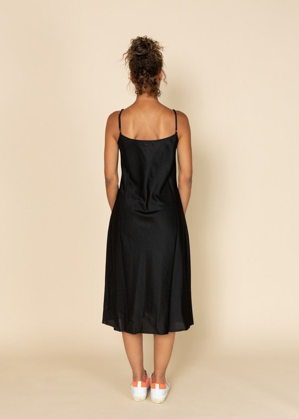 classic tricot dress Brazeau Slip - Black Style:03918