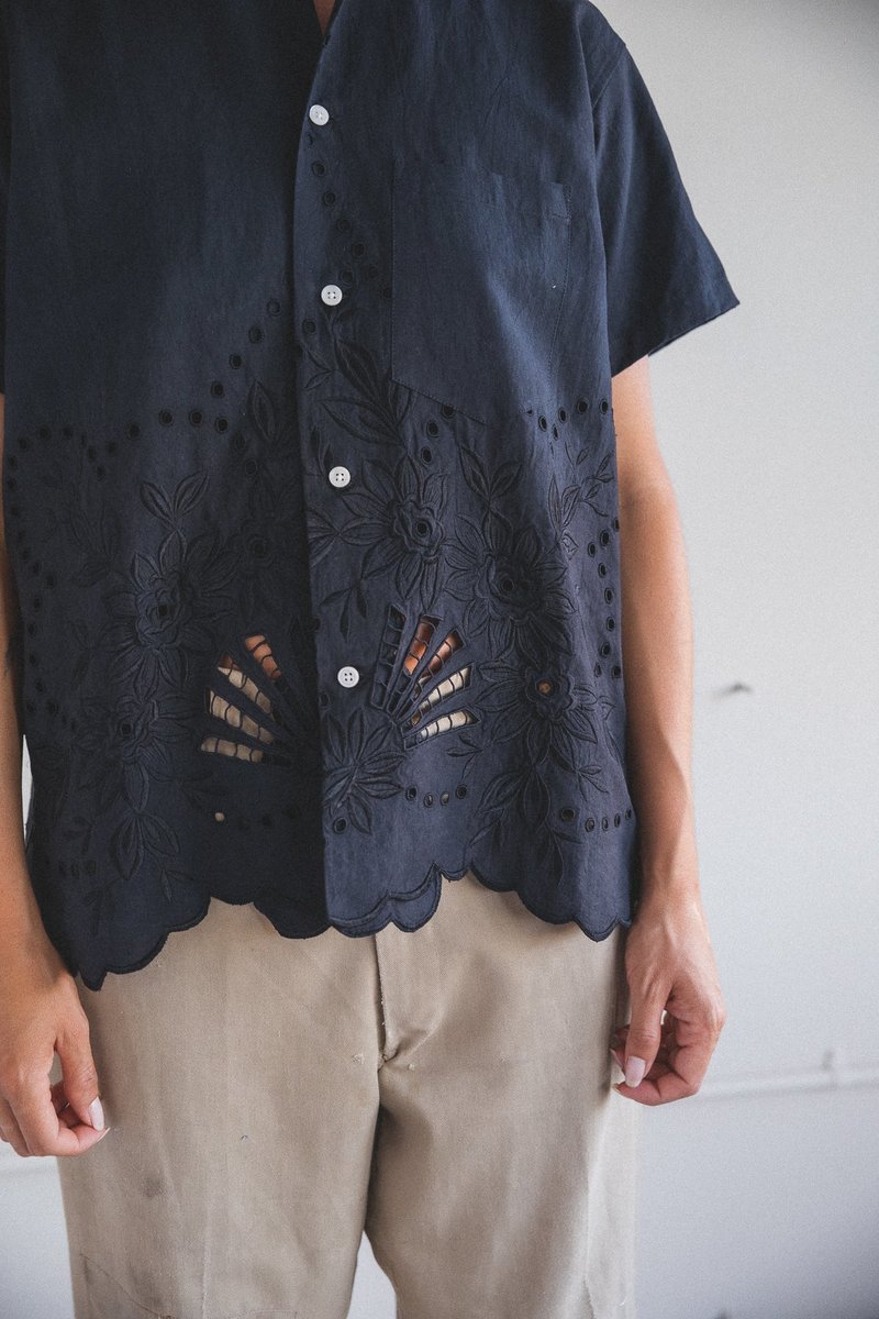 トップス BODE LACE CUTWORK SHIRT Bode Lace Cutwork Short Sleeve Shirt - Black | Garmentory