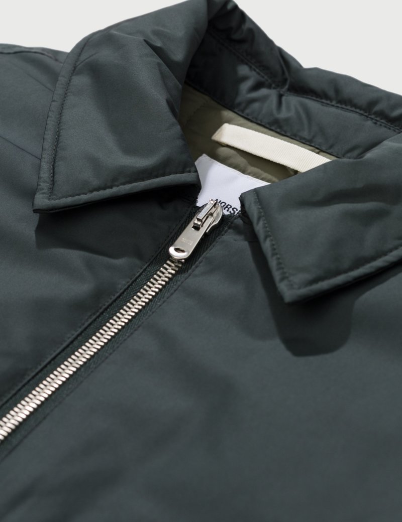 Norse Projects Elliot Nylon Jacket - Moss Green | Garmentory