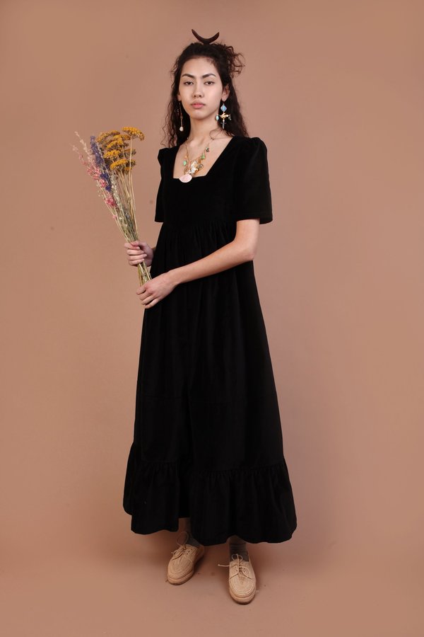 Meadows Clover Dress - Black Velvet | Garmentory