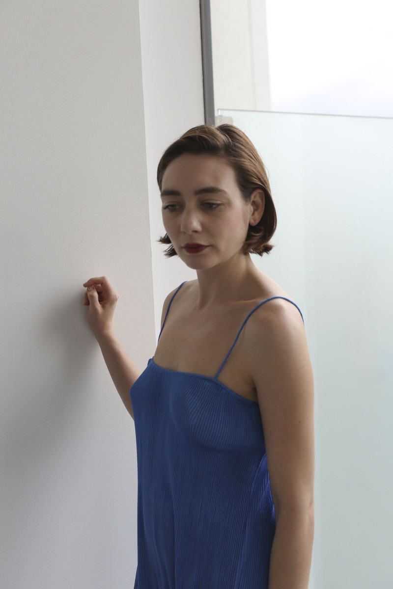 PRISCAVera Silk Pleated Dress in Cyan