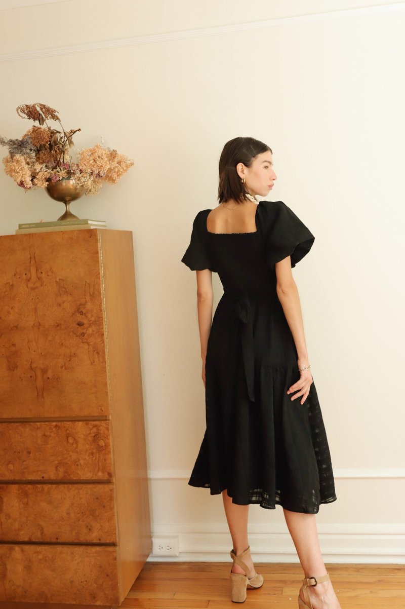 astr the label black midi dress HAILEY OFF SHOULDER MAXI DRESS | CULT MIA main image 0