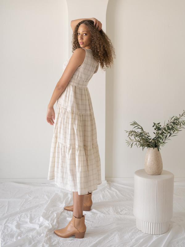 laude the label tiered maxi dress LAUDE the Label | Best Dressed: wearing the Shirred Bodice Dress in Floral.  Don't forget to RSVP. The invites are set your autumn wardrobe awaits.  Shop