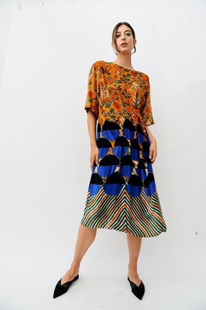 PRE-LOVED Dries Van Noten Velvet Gathered Waist Maxi Dress