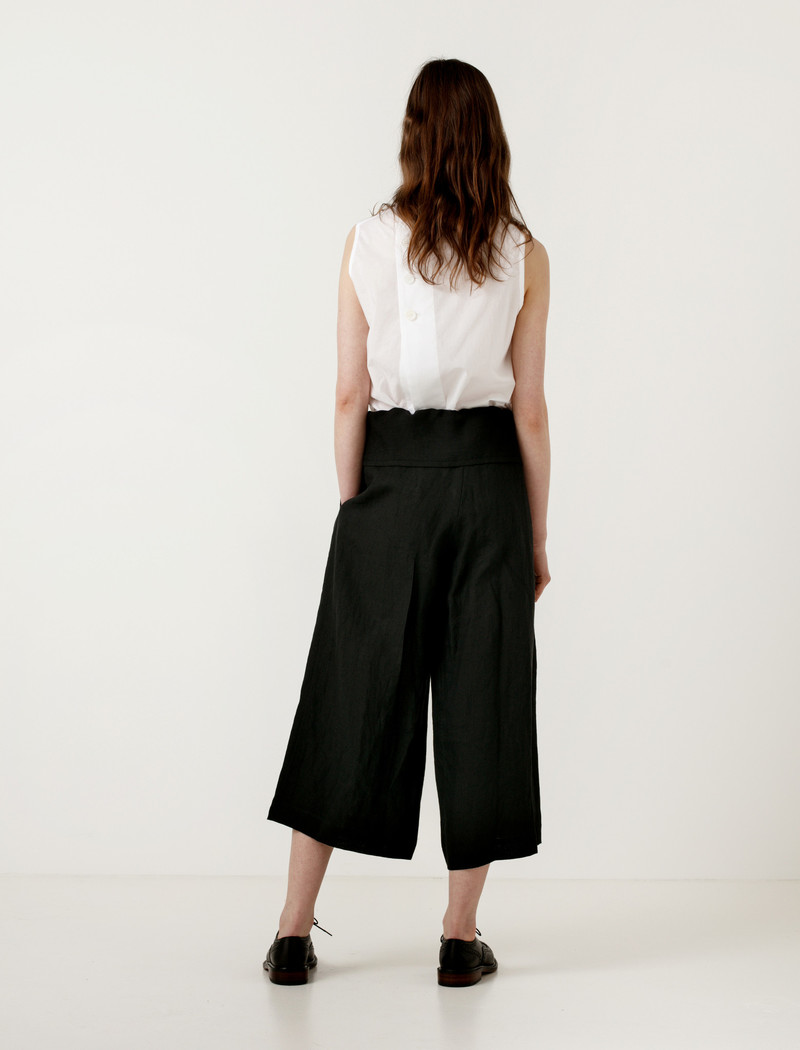 Y’s cropped wid pants Y's cropped wid pants Jones New York Stretch Pull On Wide