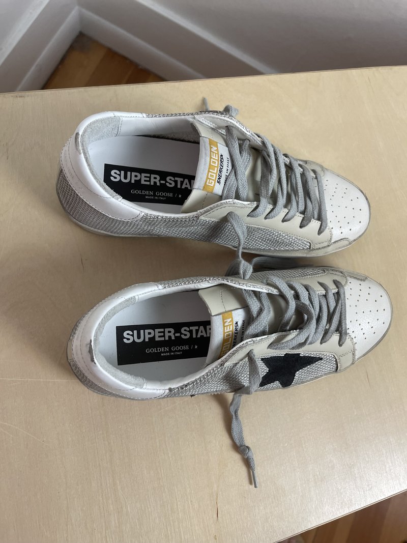Pre-Loved] Golden Goose Super Star Sneakers - off-white