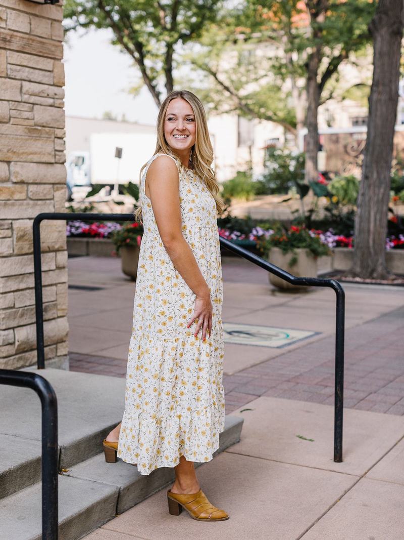Hayden LA Crossback Floral Dress - Yellow