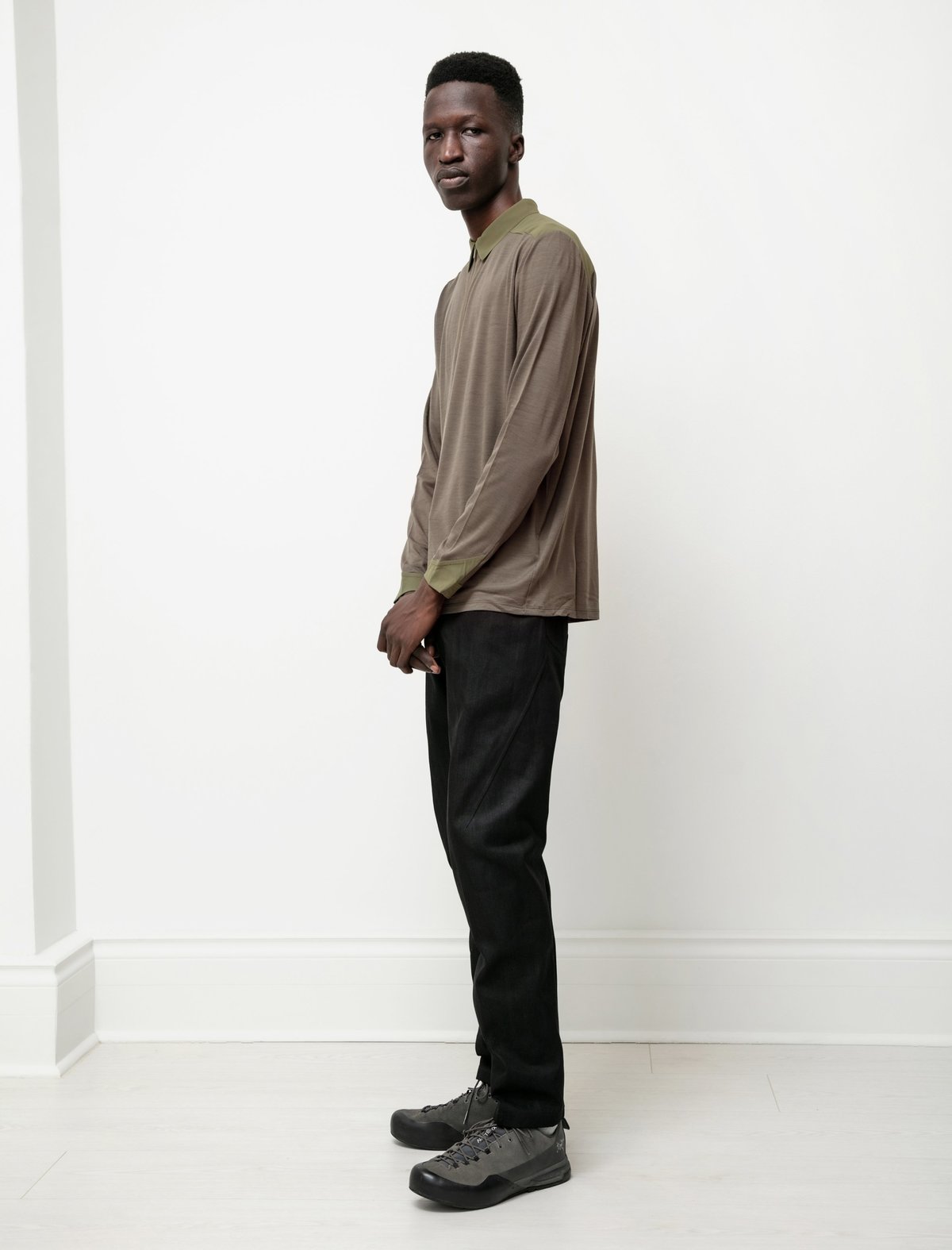 Veilance Mens Cambre Pant - Shadow Black | Garmentory