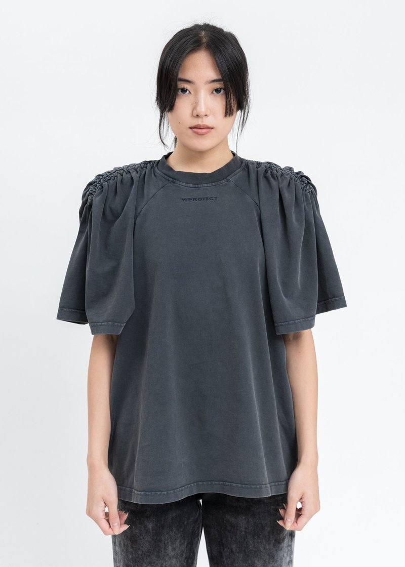 トップス Y PROJECT RUCHED SHOULDER T-SHIRT Y/project Ruched Shoulder T-Shirt - Black | Garmentory