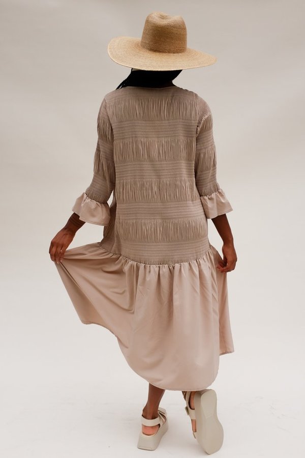 Lack of Color PALMA WIDE BRIM STRAW HAT - Natural | Garmentory display picture 2