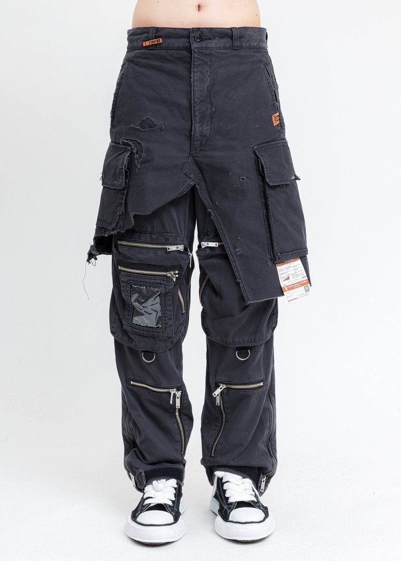 パンツ AOP DESTROYED LAYERED CARGO PANTS /BLACK CIVILIZED - Survival Layered Pants『cropped』