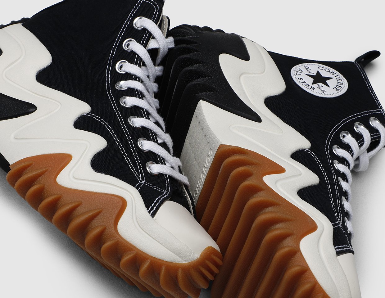 Converse Colour Run Star Motion Black / White - Gum Honey | Garmentory