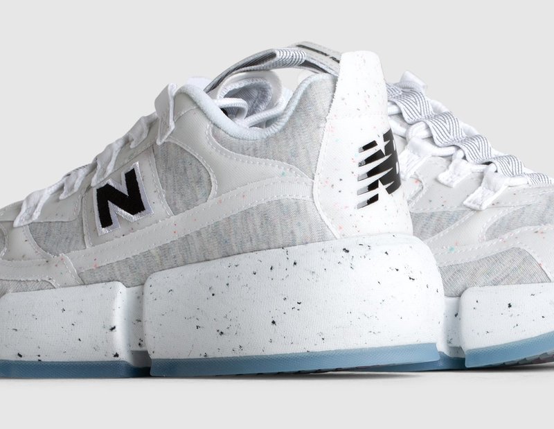 ★人気★【New Balance】★MSVRCRGA★22-29cm★ New Balance x Jaden Smith Vision Racer Natural Grey Limited