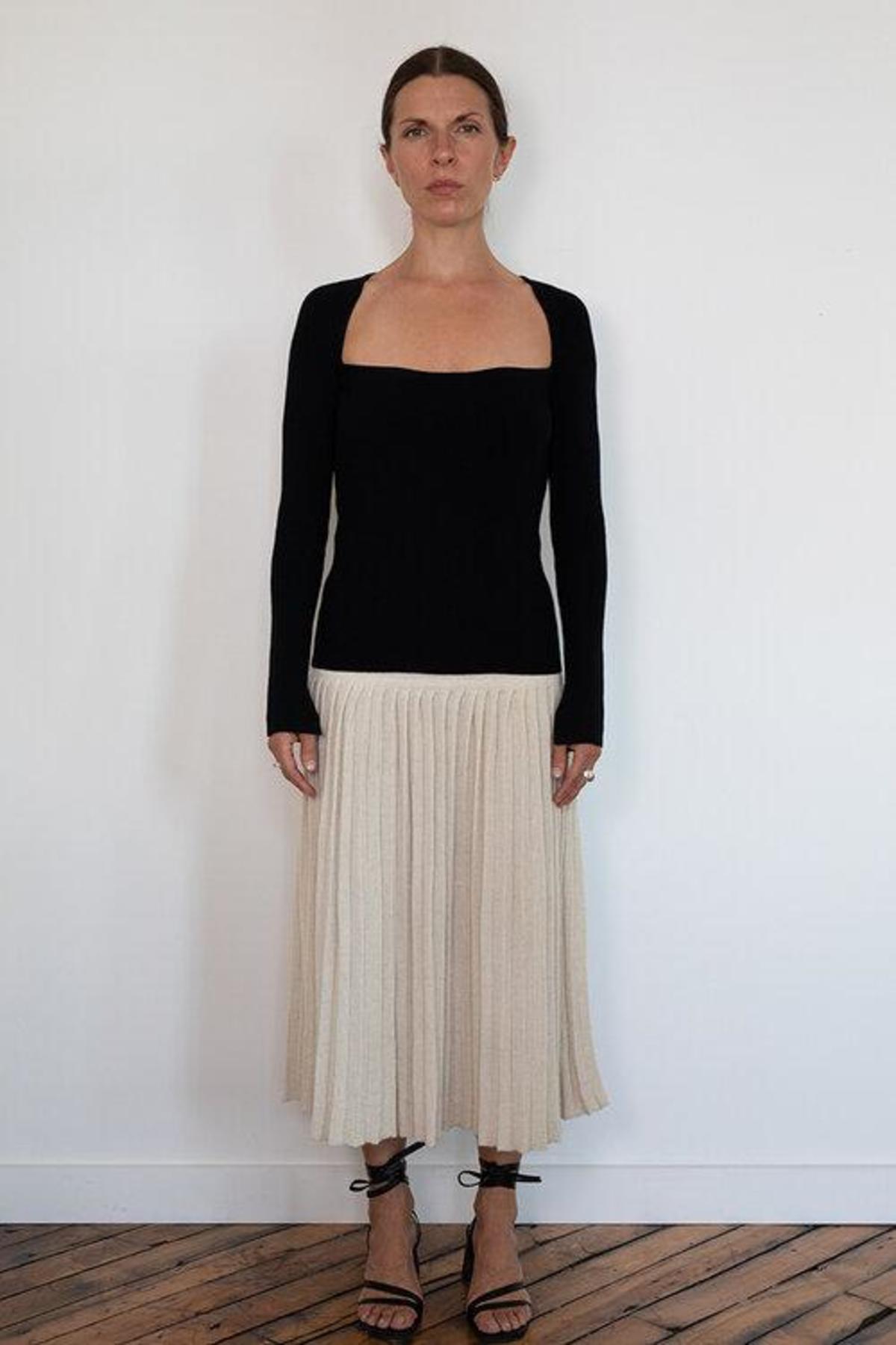 ELEVEN SIX ELLE SWEATER - BLACK - Image 1 of 7