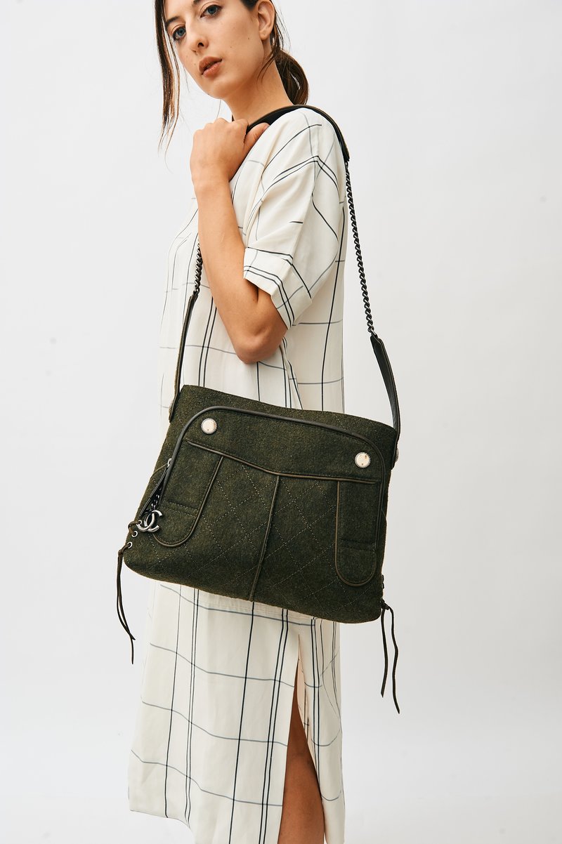 [Pre-loved] Chanel Quilted Handbag - Olive Green