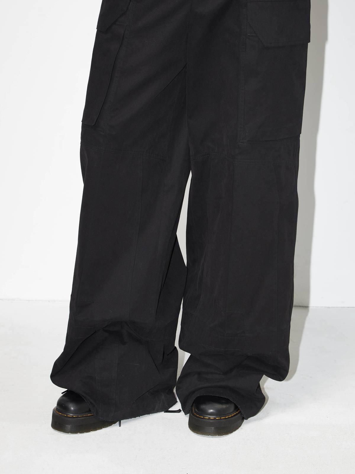 RICK OWENS MASTODON CARGO BLACK BA 46