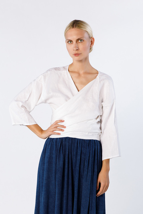 Miranda Studio Wrap Top, Linen in White Garmentory