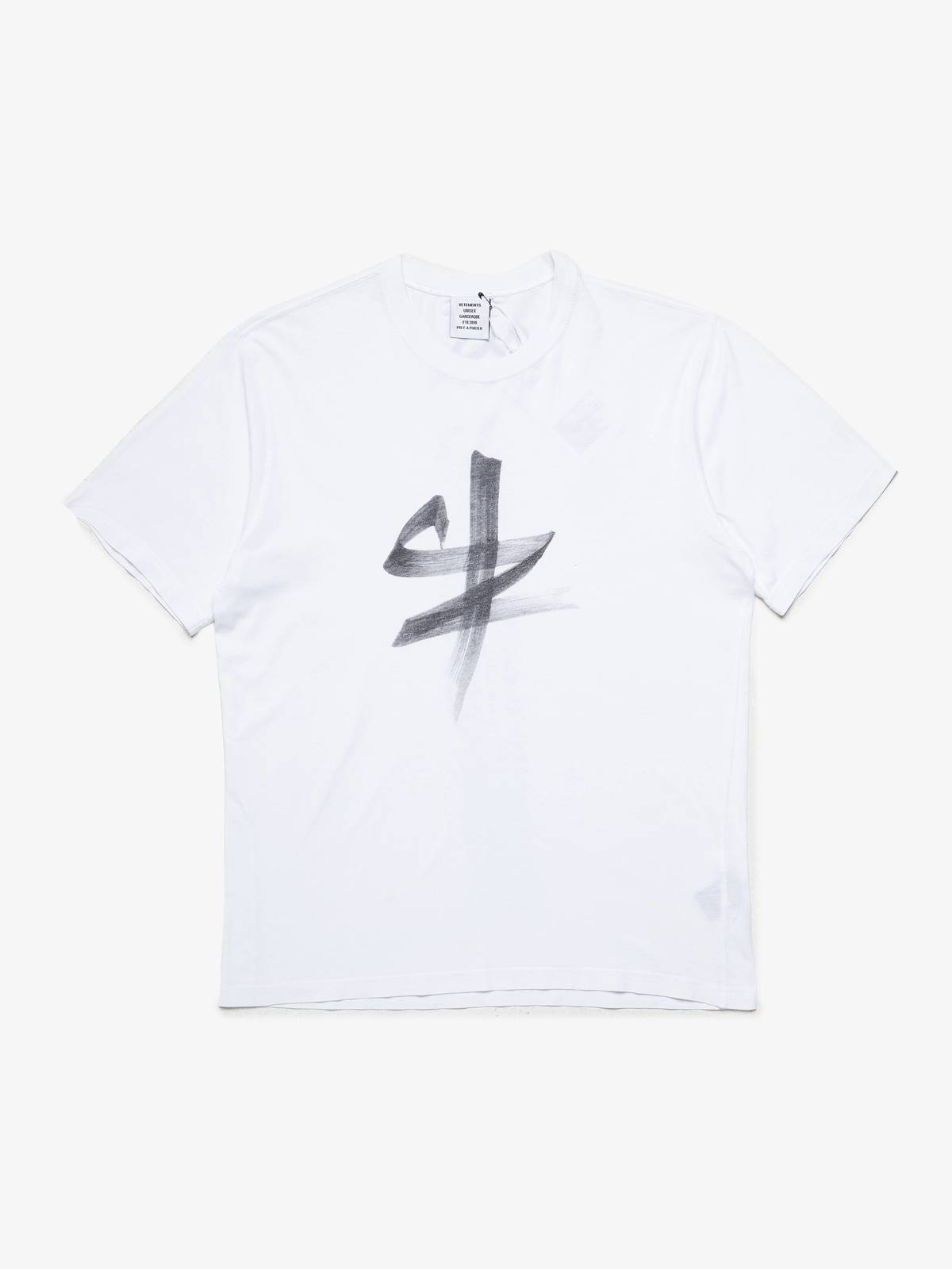 Pre - Loved] Vetements Graffiti T-shirt | Garmentory