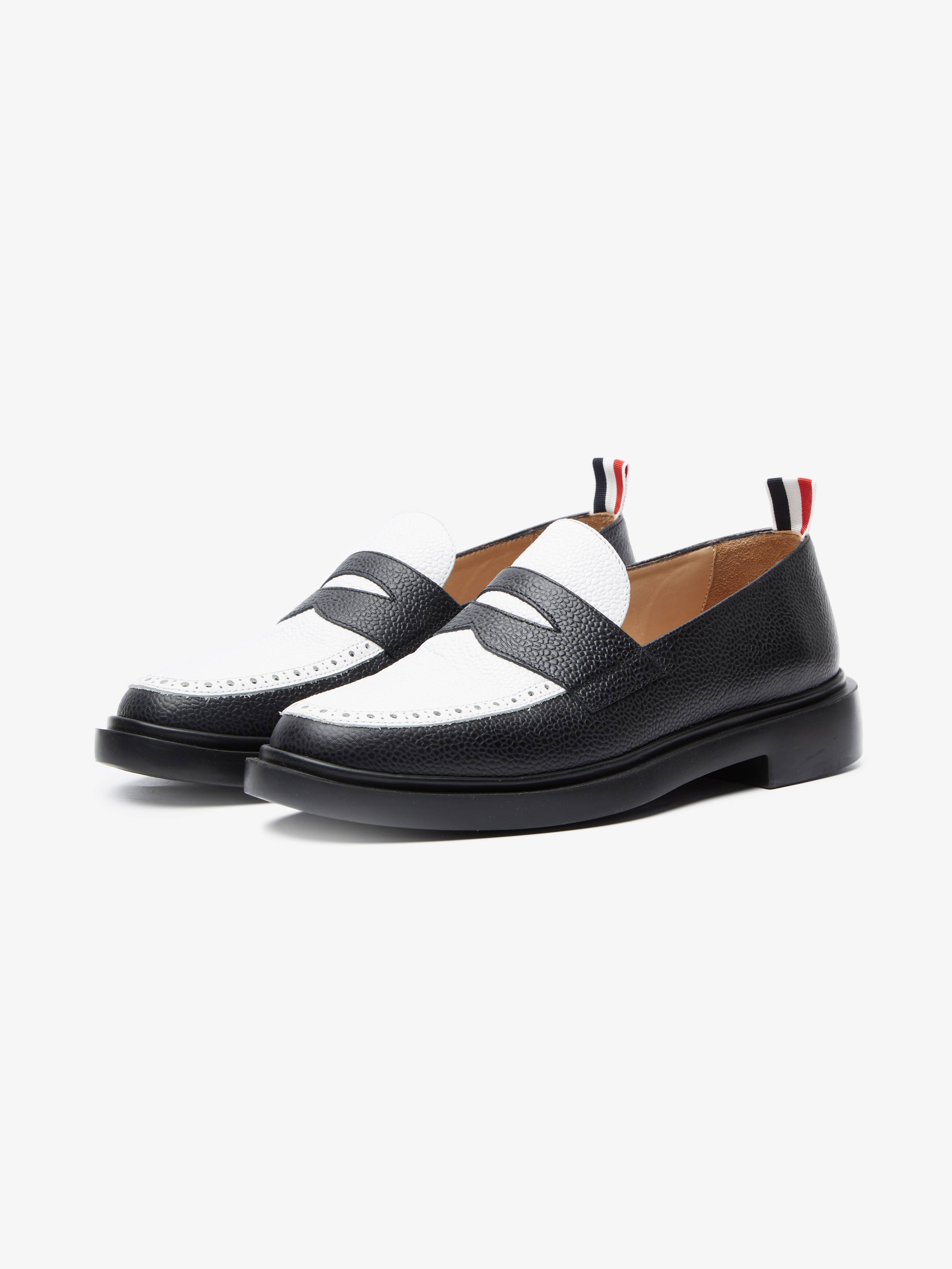 Thom Browne Black and White Loafers Spazzolato Pleated Varsity Loafer | Thom Browne main image 3
