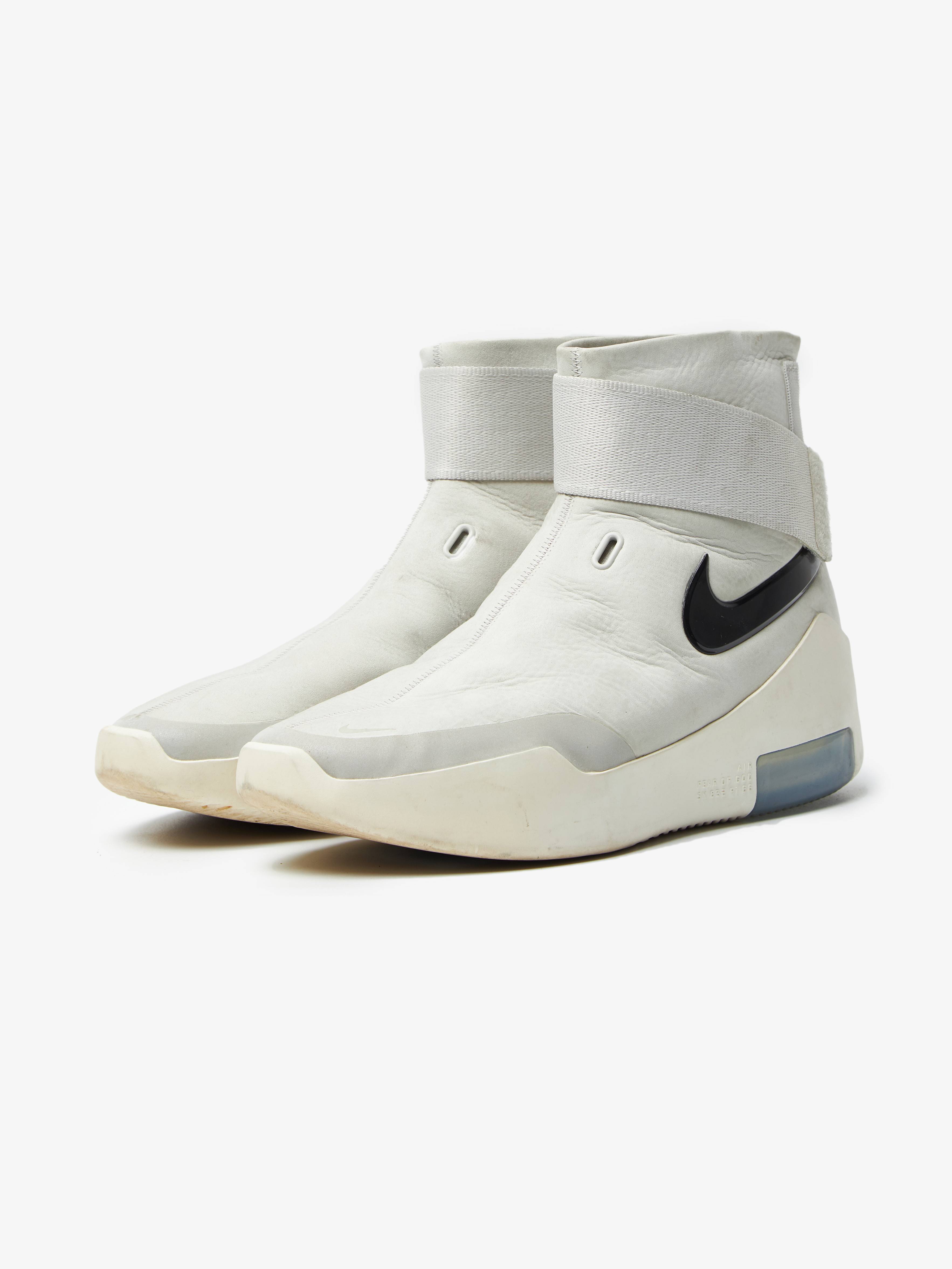 Pre Loved] Nike X Fear of God Male Air Shoot Around Sneakers