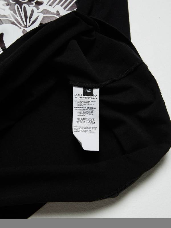 Pre-Loved] Dolce & Gabbana M Black Sacro Amore Patched CottonT