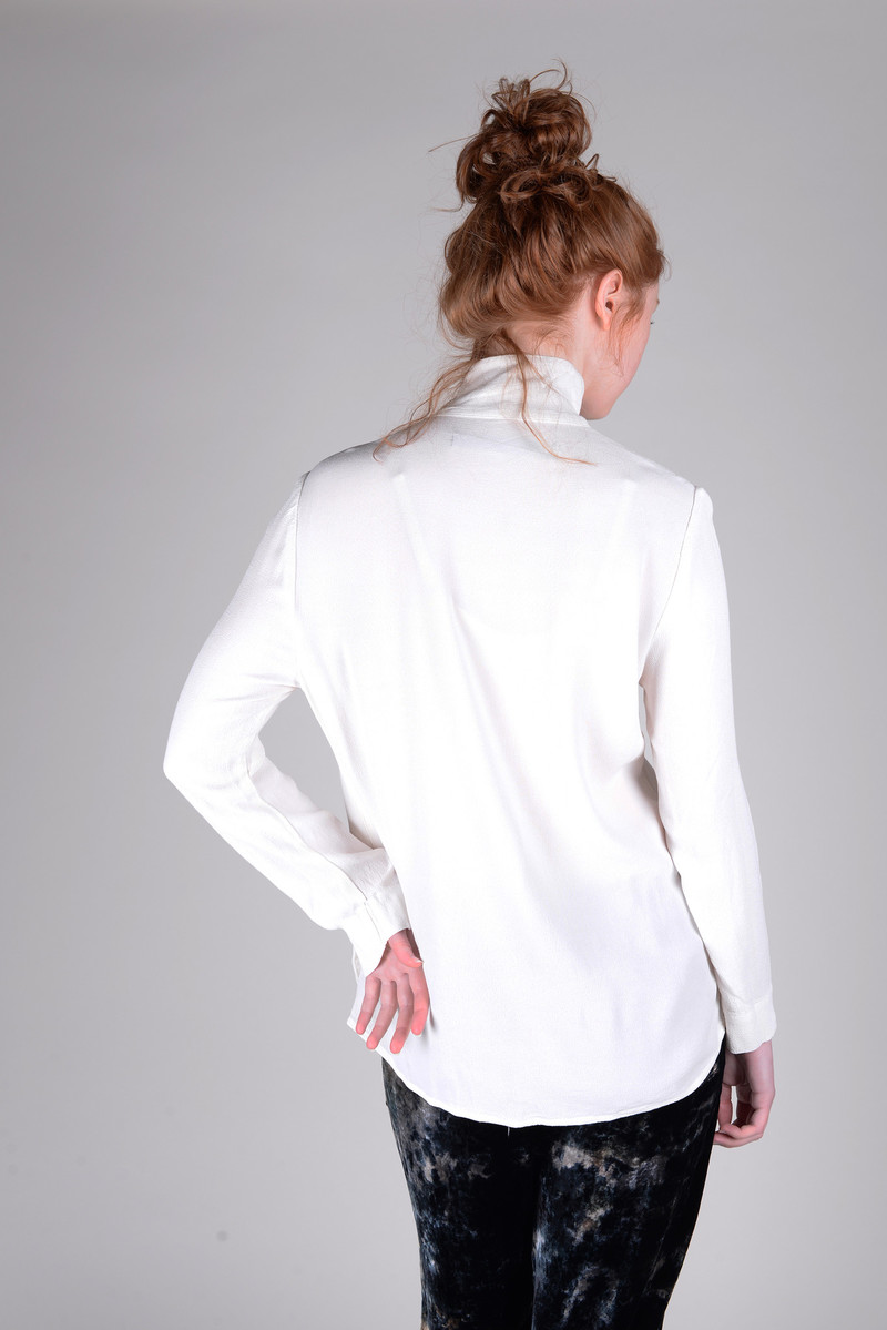 Raquel Allegra Side Button Turtleneck Top | Garmentory