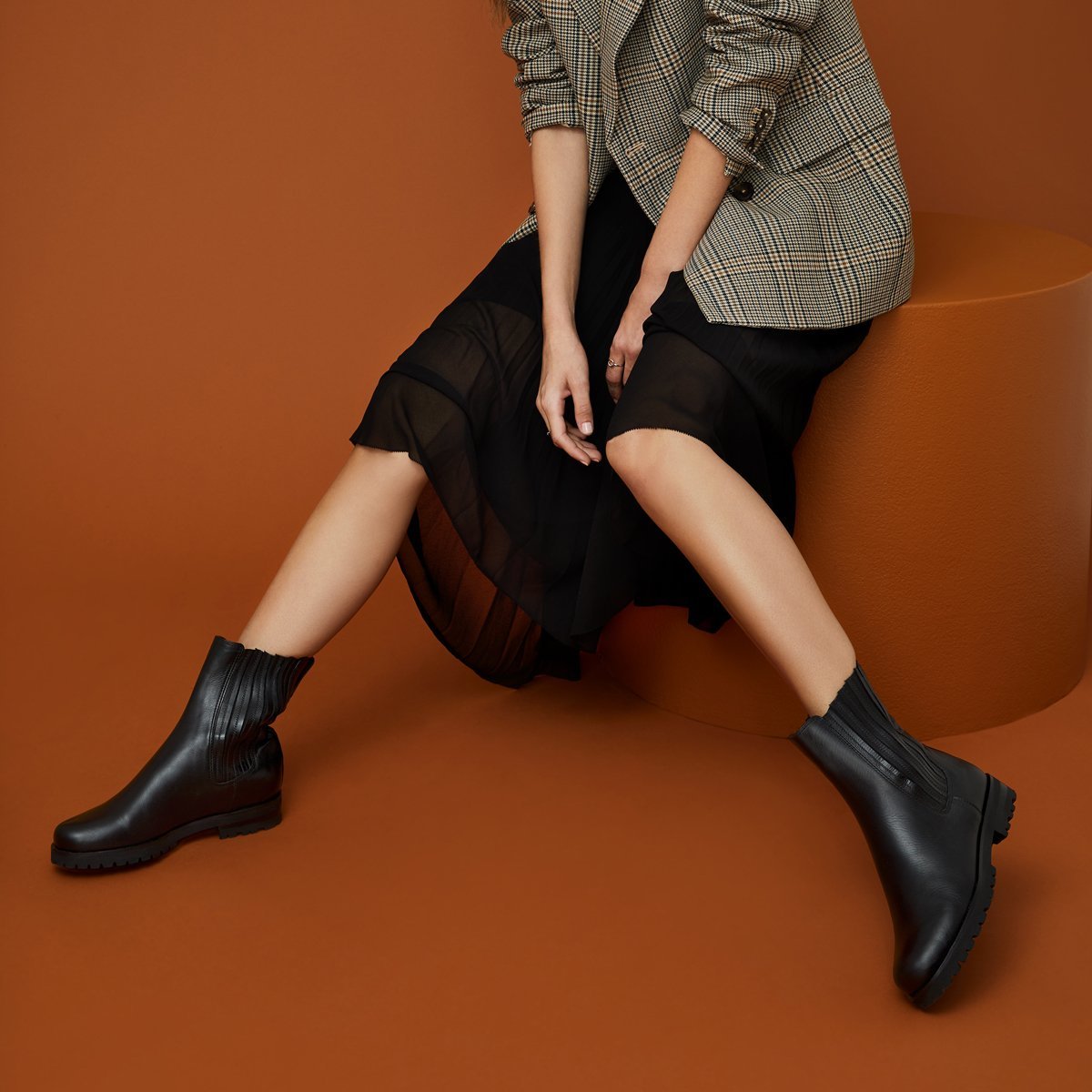 Marion Parke Chelsea Utility Leather Flat Lug Sole Bootie - Black - Image 2 of 5